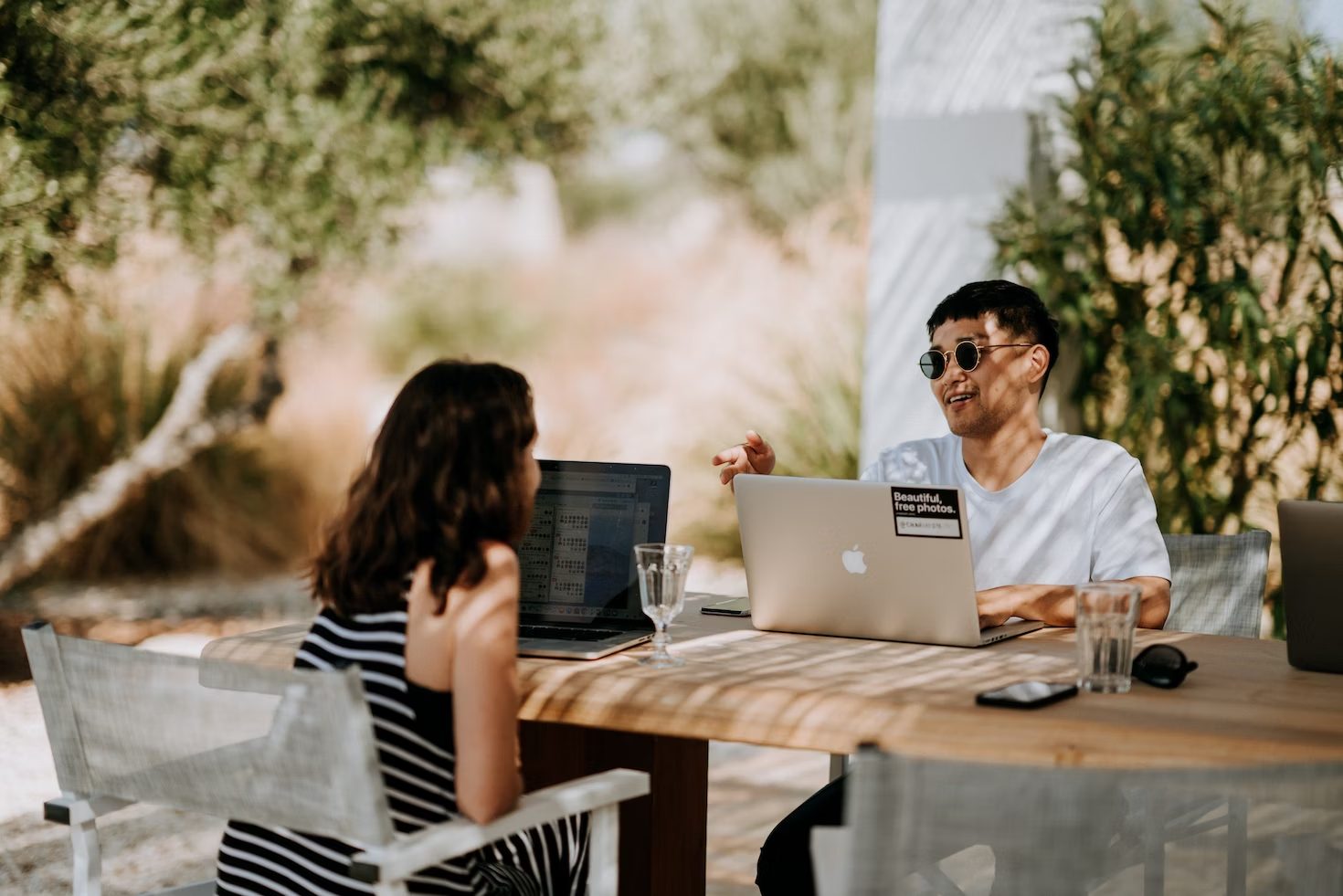 employees chatting